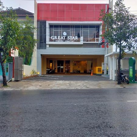Great Star Hotel Ngadipuro Exterior photo