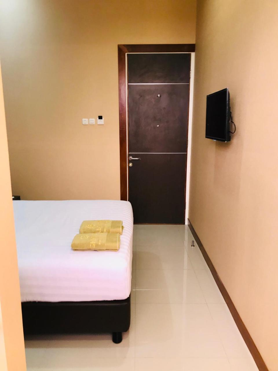 Great Star Hotel Ngadipuro Exterior photo