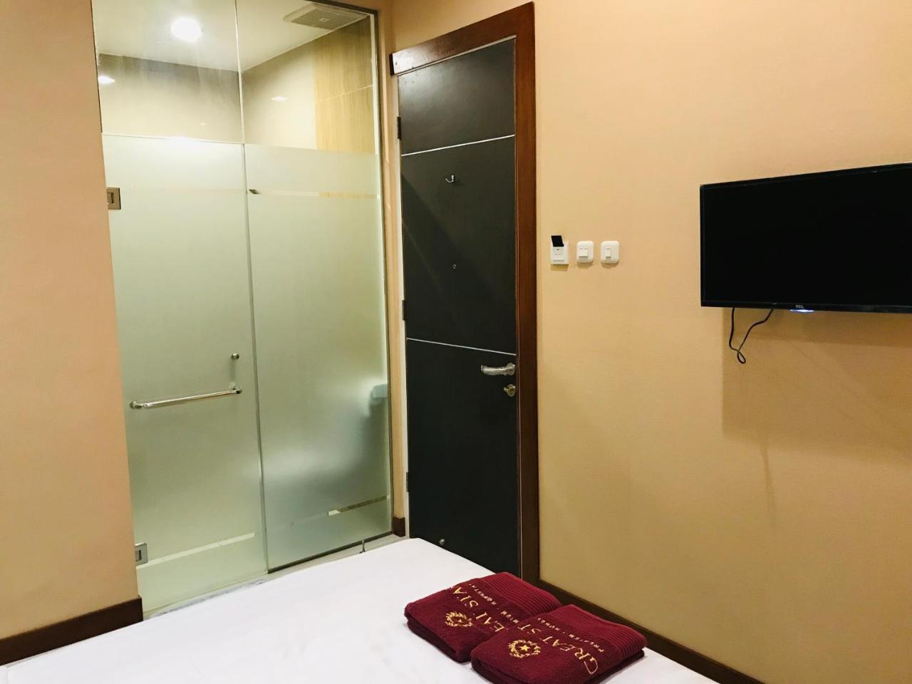 Great Star Hotel Ngadipuro Exterior photo