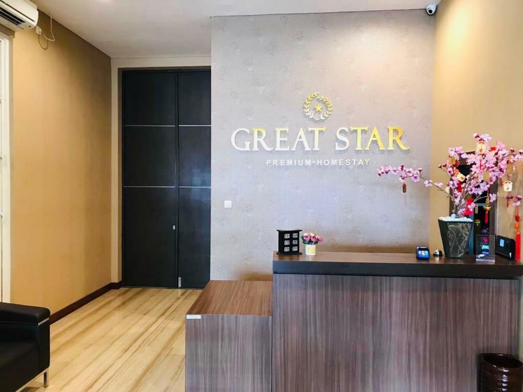 Great Star Hotel Ngadipuro Exterior photo